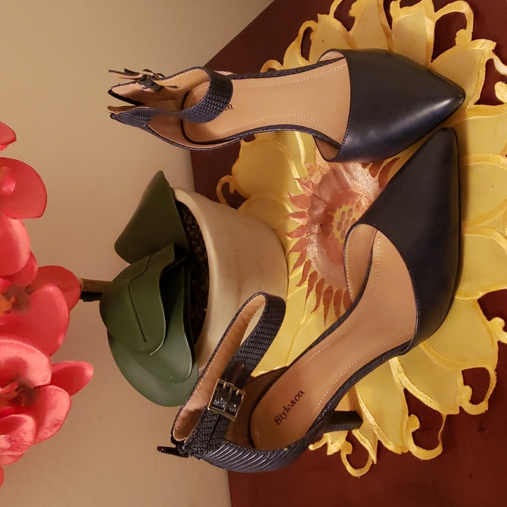 Style@ Co Wylid-Pointed Toe Women's Ankle D-Oray Pumps 💙